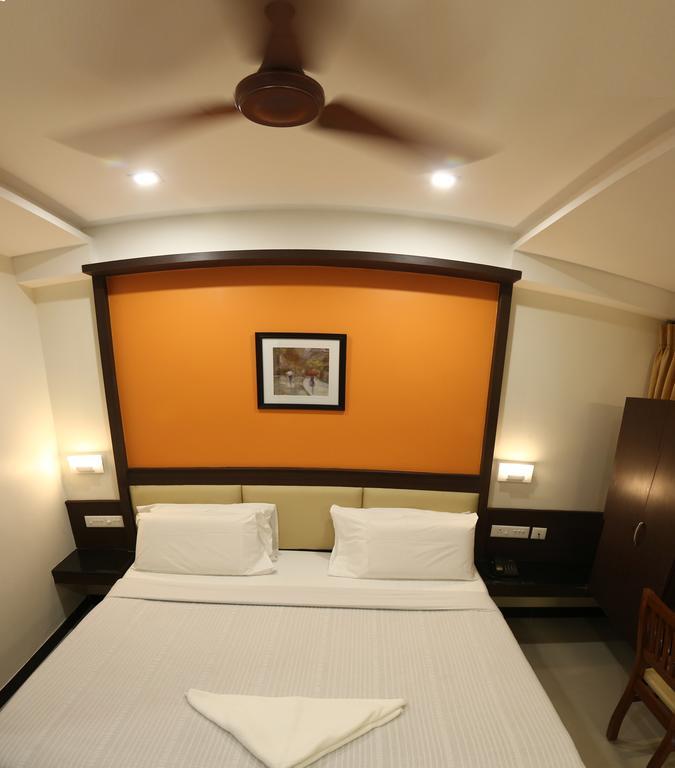Hotel Sabarees Residency Madurai Habitación foto